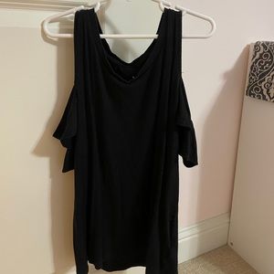 American Eagle black ribbed small open shoulder